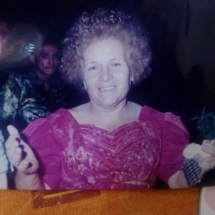 la mére de ahmed karaoud